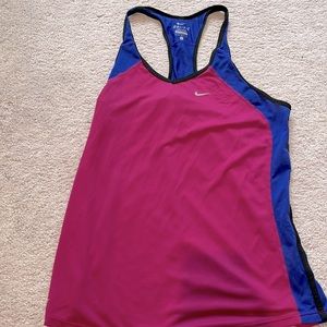 Nike tank